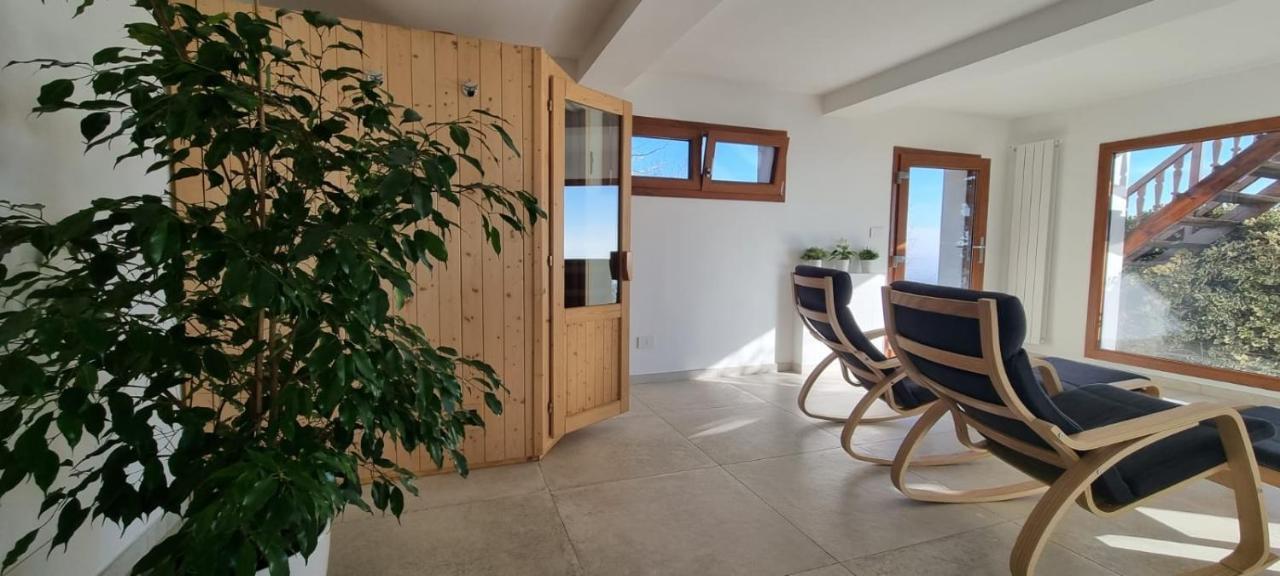 Chalet Sophie - Luxury Chalet Roletto Exteriör bild