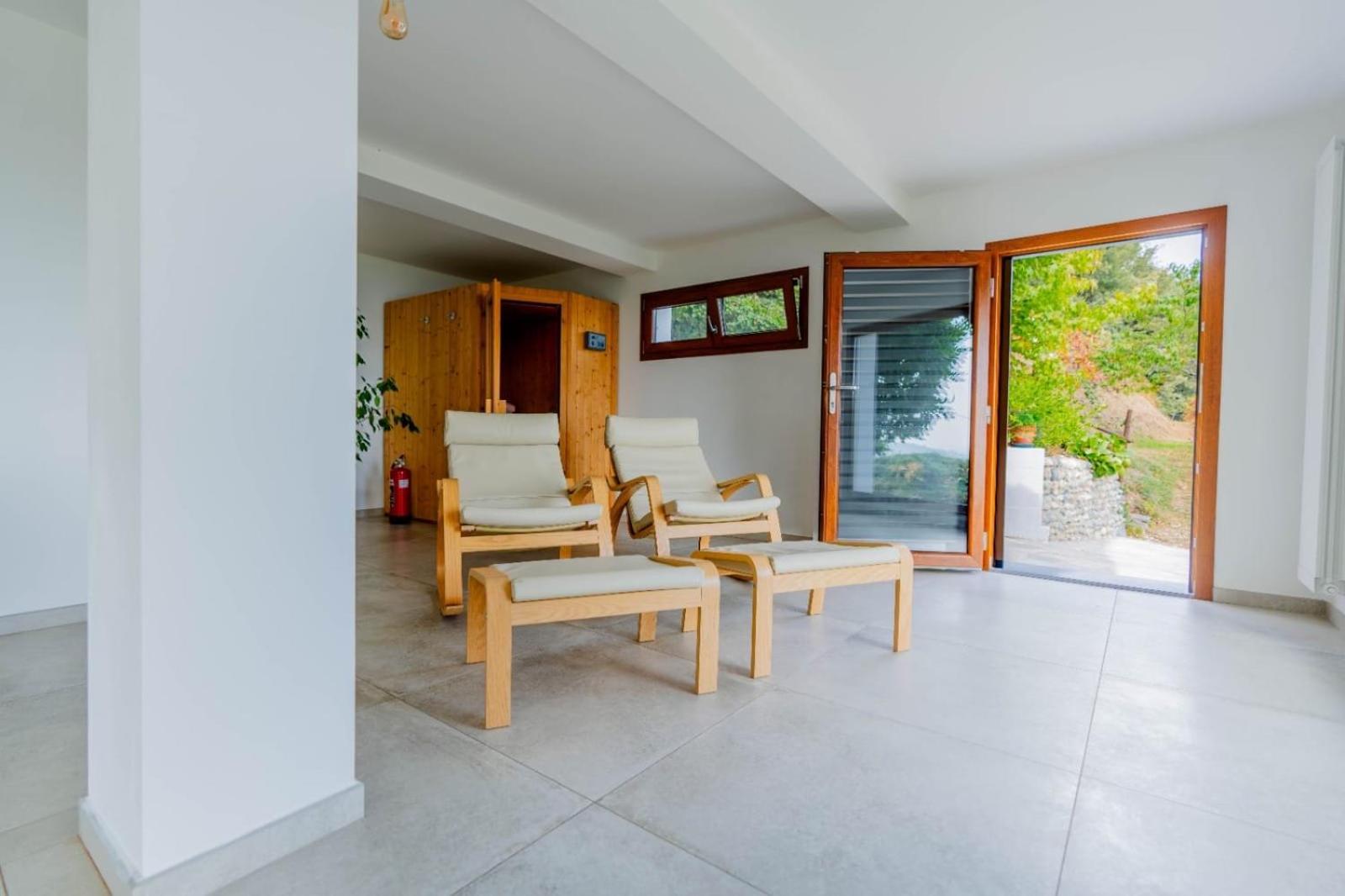 Chalet Sophie - Luxury Chalet Roletto Exteriör bild